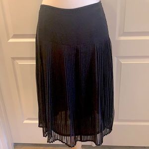 Alfani Women’s Pleated Skirt Size 14, Black.